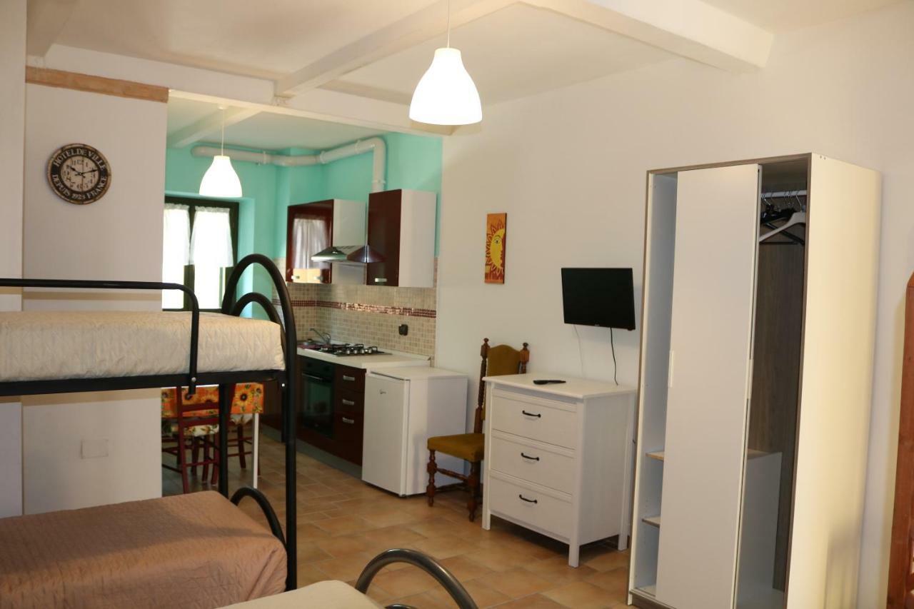 Agriturismo Fattoria Del Colle Iesi Eksteriør bilde