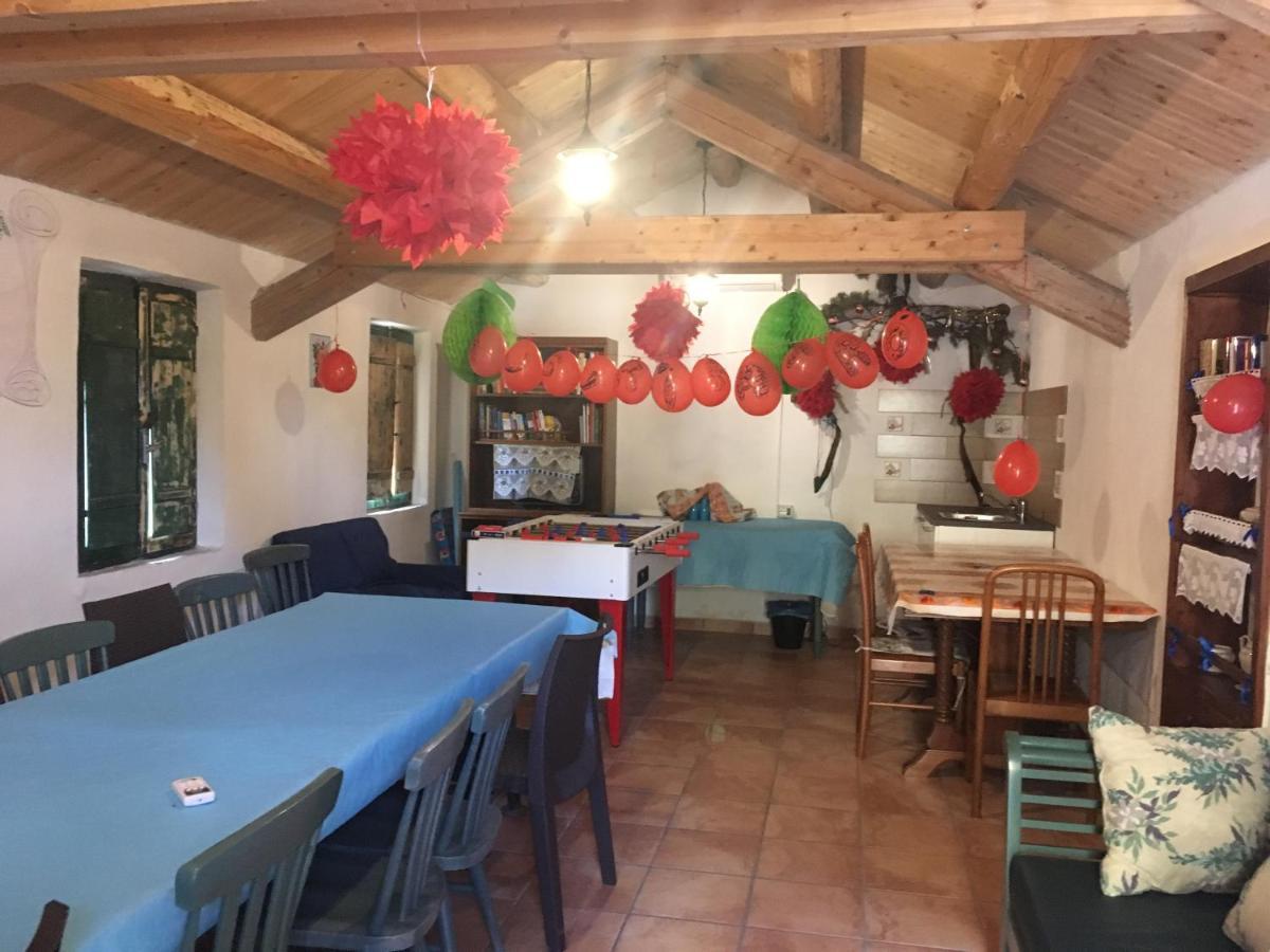Agriturismo Fattoria Del Colle Iesi Eksteriør bilde